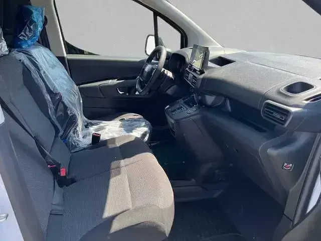 Gebraucht Fiat e-Doblò 100 kW (136 PS) 2025 Weiß Van / Kleinbus
