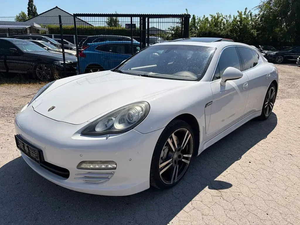 Gebraucht Porsche Panamera S 400 PS (294 kW) 2009 Weiß Kleinwagen