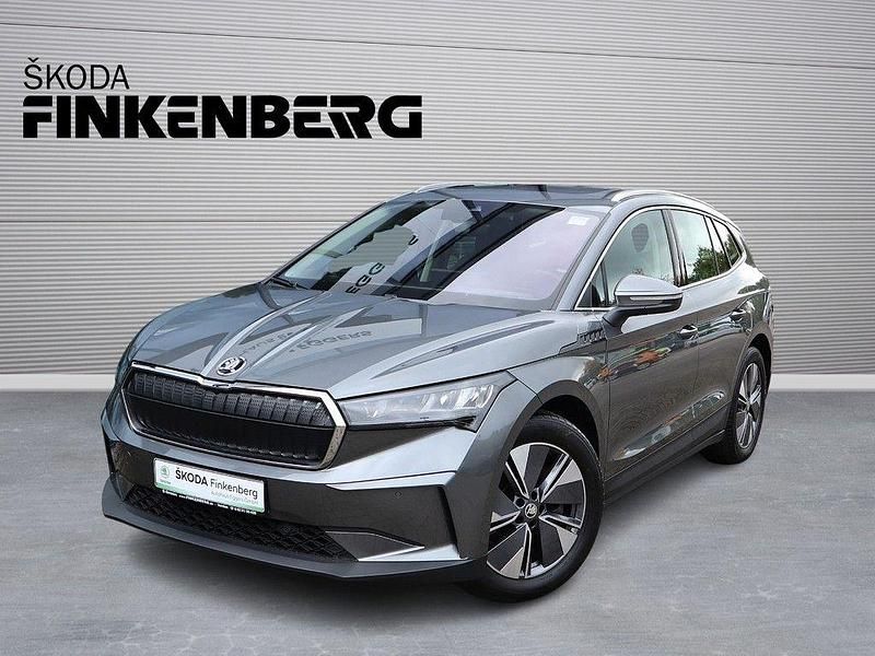 Grau Gebraucht 2023 Skoda Enyaq iV Lounge SUV | 31.980 € (Fairer Preis) - Bild 1/4