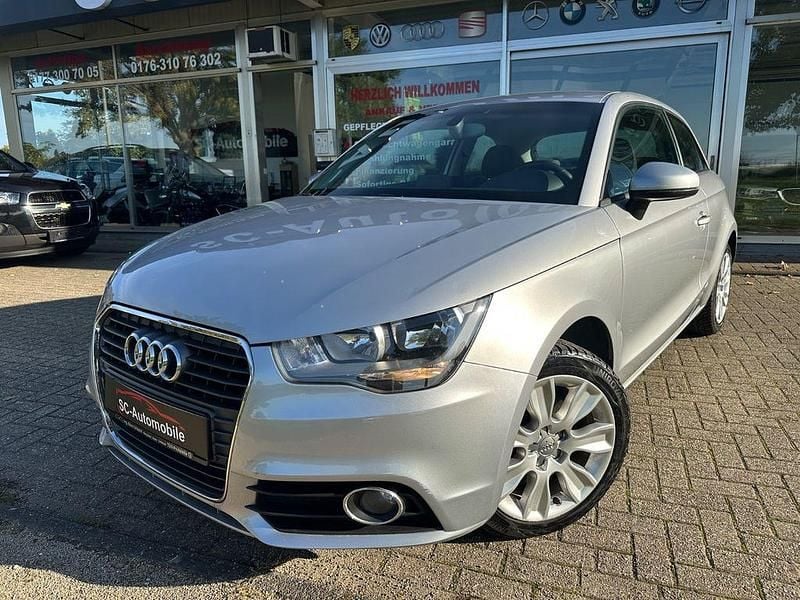 Silber Gebraucht 2014 Audi A1 Ambition Kleinwagen | 10.690 € (Fairer Preis) - Bild 1/4
