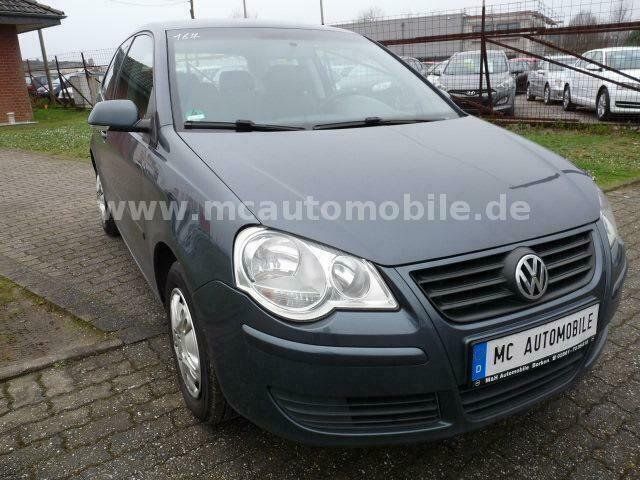 Gebraucht VW Polo Comfortline 54 PS (39 kW) 2006 Blau metallic Kleinwagen