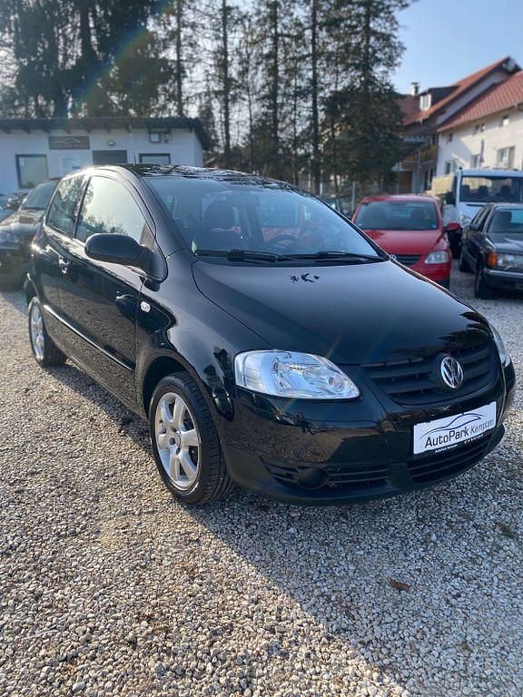Gebraucht VW Fox Refresh 54 PS (39 kW) 2009 Schwarz Kleinwagen