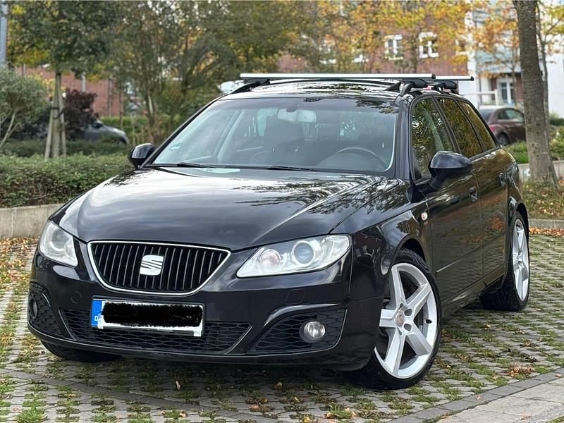Schwarz Gebraucht 2010 Seat Exeo Sport Kombi | 3.150 € (Fairer Preis) - Bild 1/4