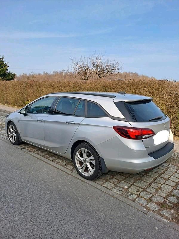 Gebraucht Opel Astra 150 PS (110 kW) 2023 Silber Kombi