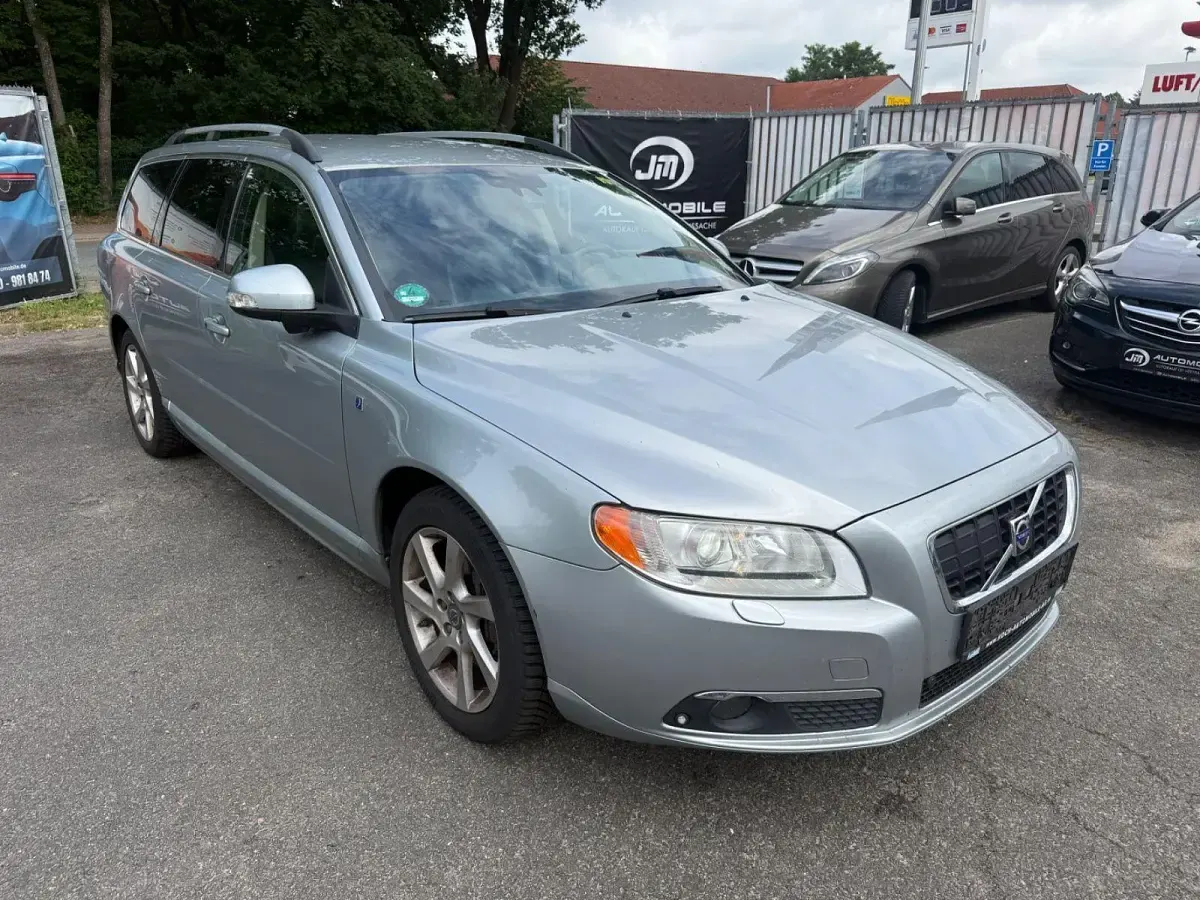 Gebraucht Volvo V70 Ocean Race 185 PS (136 kW) 2008 Silber Kombi