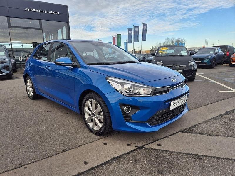 Gebraucht Kia Rio Vision 101 PS (74 kW) 2020 Blau / bathysblau (metallic) Limousine