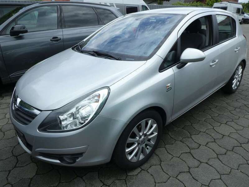 Silber Gebraucht 2010 Opel Corsa Innovation Kleinwagen | 1.999 € (Guter Preis) - Bild 1/4