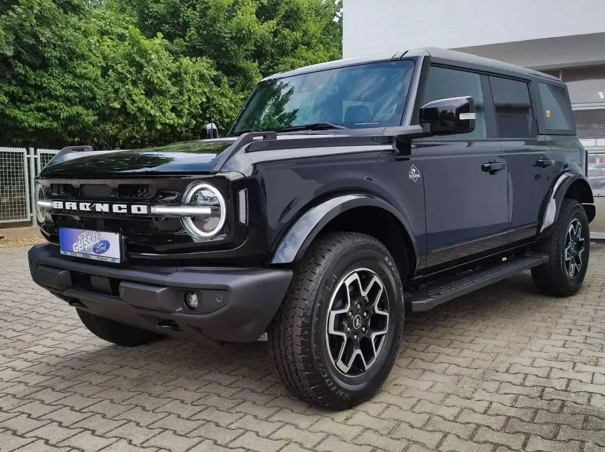 Neu Ford Bronco Outer Banks 334 PS (245 kW) 2026 Schwarz SUV