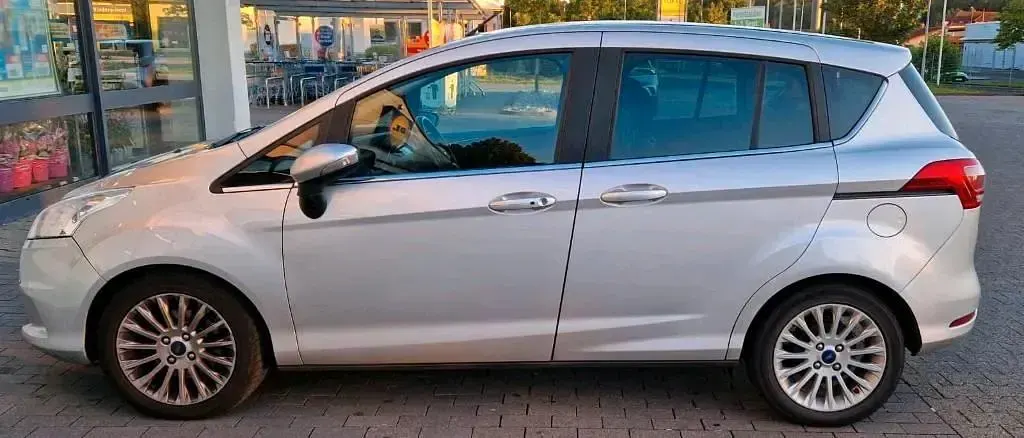 Gebraucht Ford B-MAX 105 PS (77 kW) 2013 Silber Van / Kleinbus