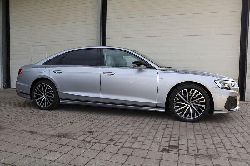 Gebraucht Audi A8L Exclusive 462 PS (339 kW) 2025 Silber Limousine