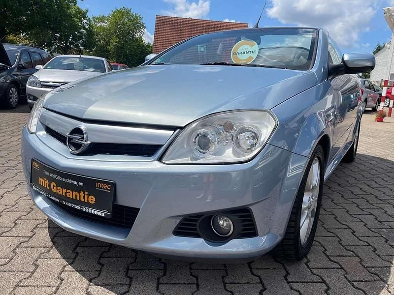 Gebraucht Opel Tigra Sport 90 PS (66 kW) 2005 Aeroblau mi2 Cabrio