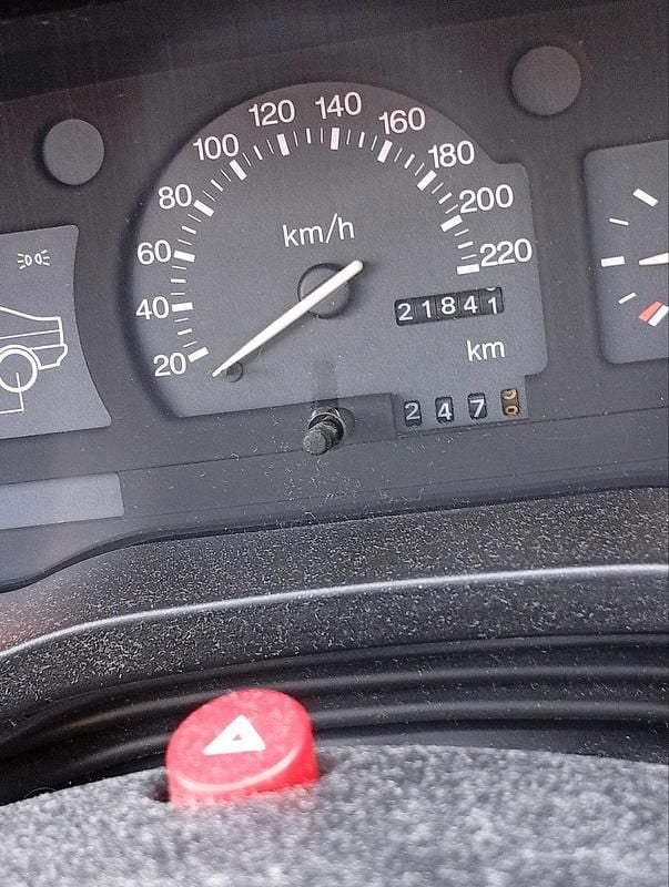 Gebraucht Ford Orion 90 PS (66 kW) 1993 Andere farben Limousine