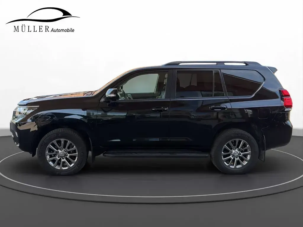 Gebraucht Toyota Land Cruiser 204 PS (150 kW) 2023 Schwarz SUV