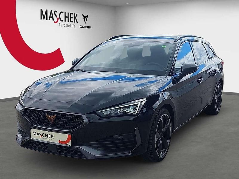 Midnight schwarz Gebraucht 2024 Cupra Leon Limousine | 29.440 € (Fairer Preis) - Bild 1/4