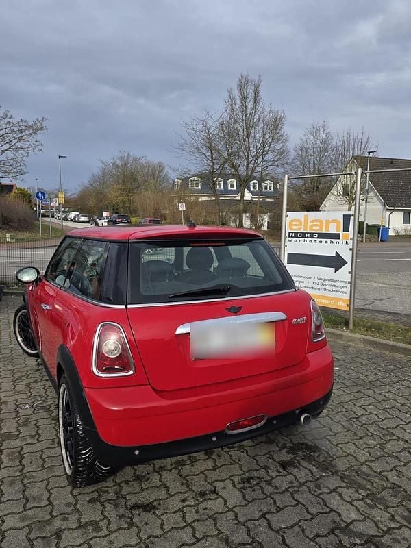 Usata Mini Cooper 120 CV (88 kW) 2007 Rosso Utilitaria