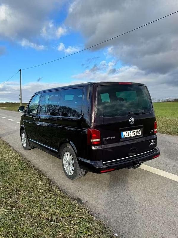 Second-hand VW Multivan Life 179 CP (131 kW) 2013 Mov Monovolum