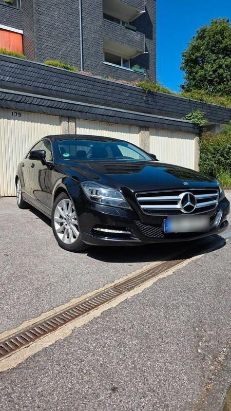 Schwarz Gebraucht 2015 Mercedes CLS350 Coupé | 19.100 € (Guter Preis) - Bild 1/4