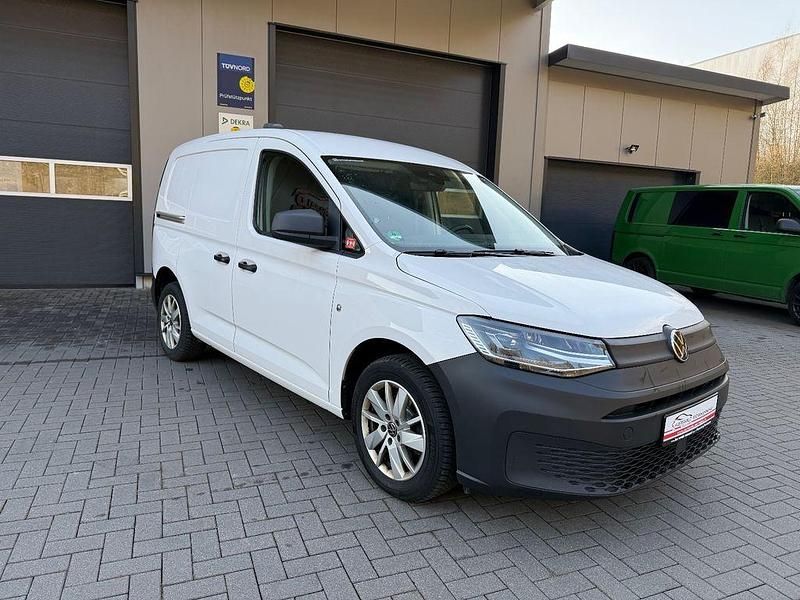 Gebraucht VW Caddy 122 PS (89 kW) 2022 Candyweiss Van / Kleinbus