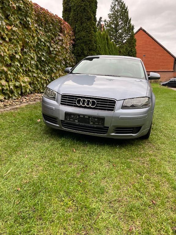 Gebraucht Audi A3 102 PS (75 kW) 2005 Grau Kleinwagen
