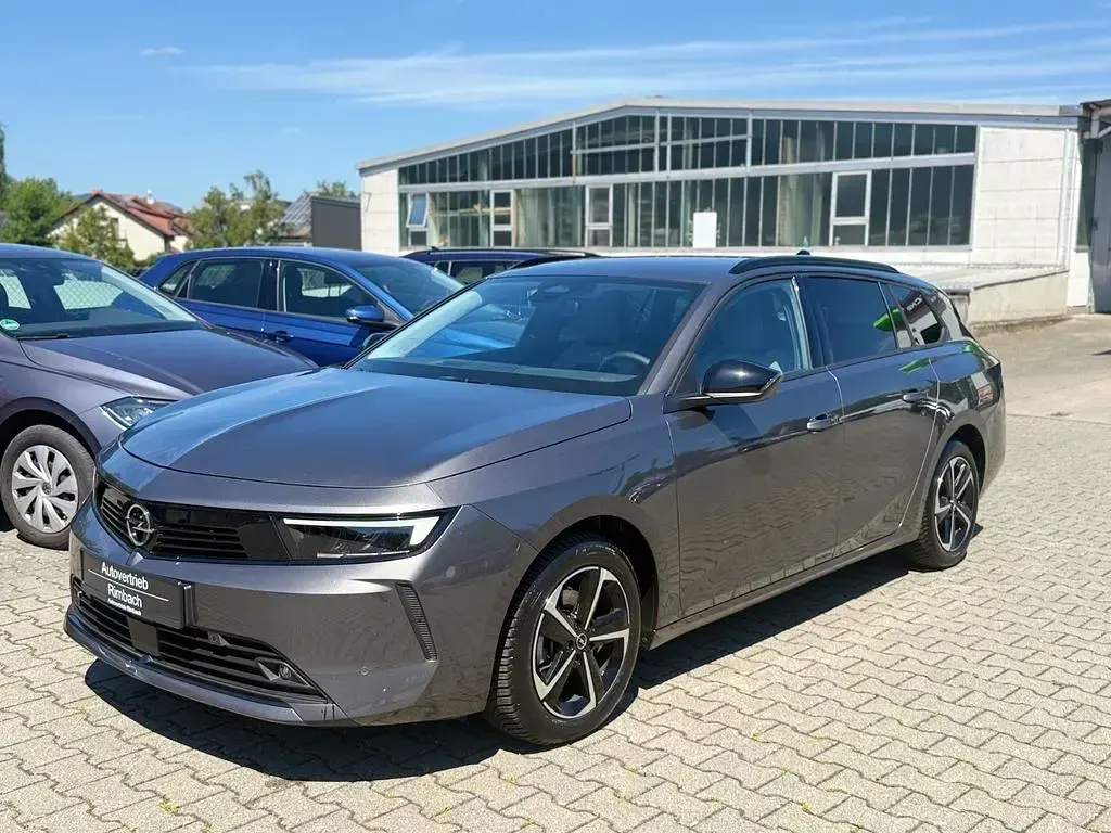Gebraucht Opel Astra Edition 110 PS (80 kW) 2025 Grau Kleinwagen