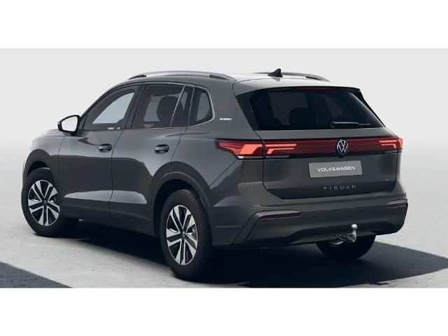 Gebraucht VW Tiguan 150 PS (110 kW) 2026 Schwarz SUV