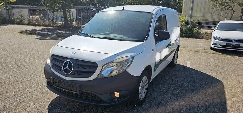 Weiß Gebraucht 2013 Mercedes Citan 109 Van / Kleinbus | 4.490 € (Superpreis) - Bild 1/4