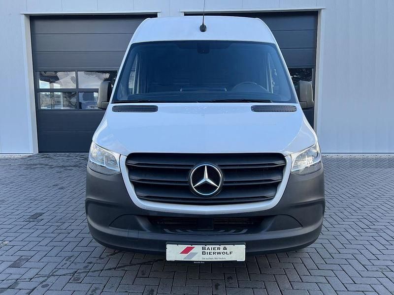 Second-hand Mercedes Sprinter 143 CP (105 kW) 2018 Alb Van
