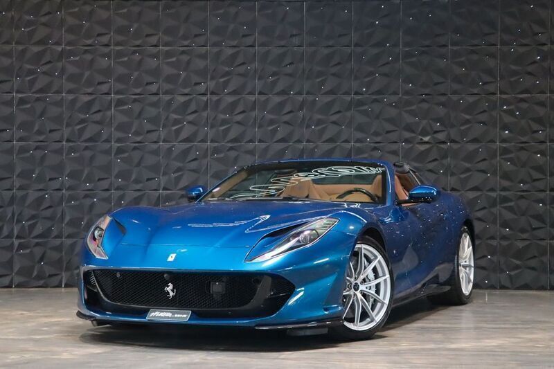 Blau Gebraucht 2021 Ferrari 812 Cabrio | 474.900 € - Bild 1/4