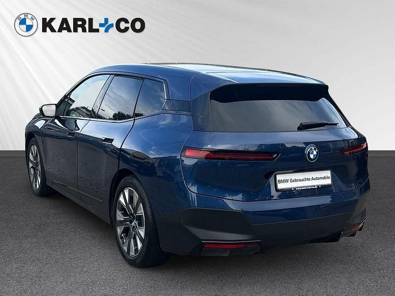 Gebraucht BMW iX Shadowline 239 kW (326 PS) 2022 Blau SUV