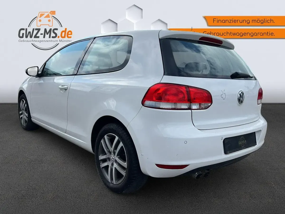 Gebraucht VW Golf VI Comfortline 122 PS (89 kW) 2009 Weiß Kleinwagen