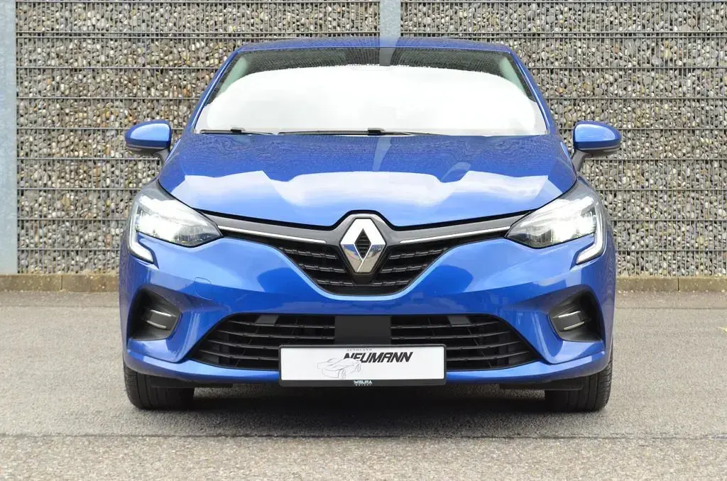 Używany Renault Clio V Experience 86 KM (63 kW) 2020 Niebieski Sedan/Limuzyna