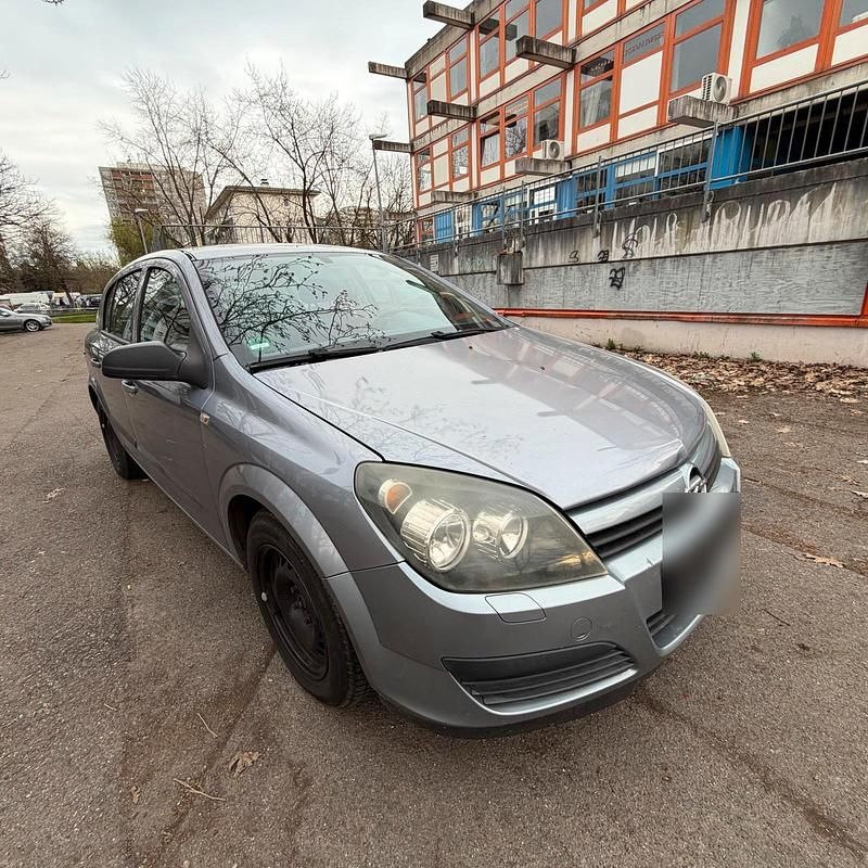Gebraucht Opel Astra 90 PS (66 kW) 2004 Kleinwagen