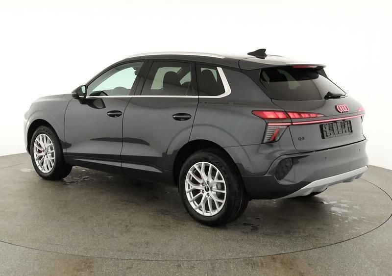 Neu Audi Q3 Ambiente 204 PS (150 kW) 2026 Tamboragrau metallic SUV