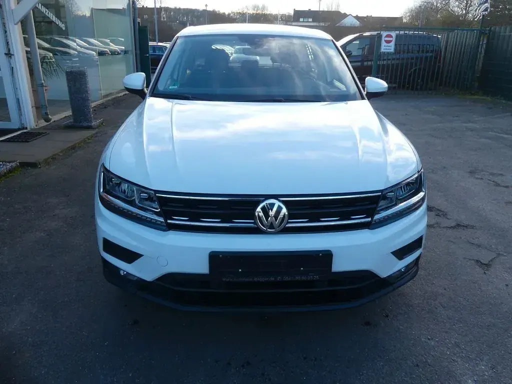 Gebraucht VW Tiguan Trendline 150 PS (110 kW) 2018 Weiß SUV
