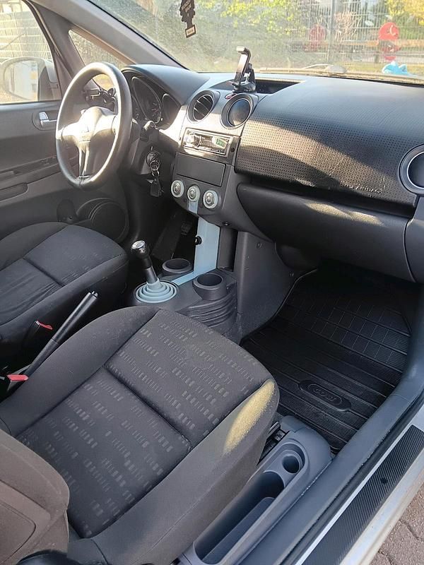 Gebraucht Mitsubishi Colt 95 PS (69 kW) 2005 Grau Kleinwagen