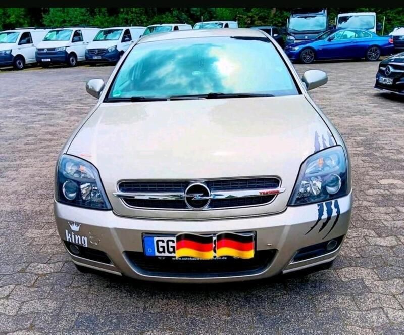 Grau Gebraucht 2003 Opel Vectra GTS Limousine | 2.800 € (Fairer Preis) - Bild 1/4