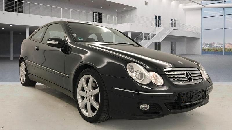 Schwarz Gebraucht 2006 Mercedes CL200 Coupé | 9.950 € - Bild 1/4