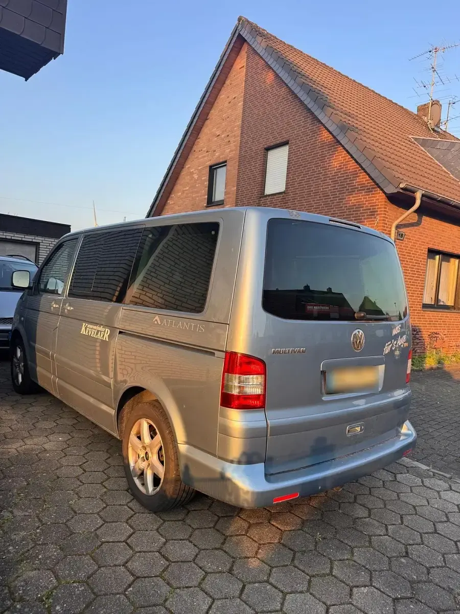 Gebraucht VW T5 174 PS (127 kW) 2007 Blau Van