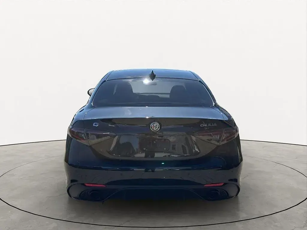 Neu Alfa Romeo Giulia 280 PS (205 kW) 2026 Schwarz Limousine