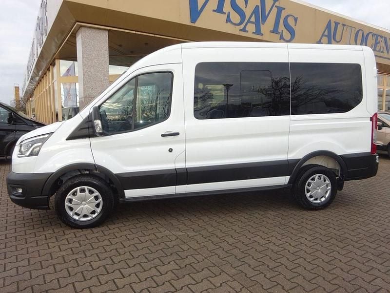 Neu Ford Transit Trend 150 PS (110 kW) 2025 Weiß Kombi
