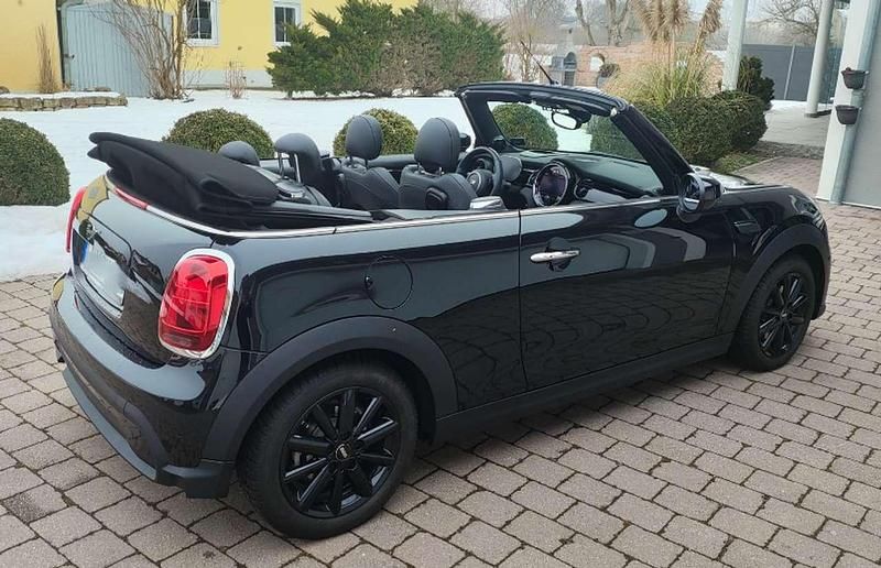 Gebraucht Mini Cooper Cabriolet Classic 136 PS (100 kW) 2023 Schwarz Cabrio