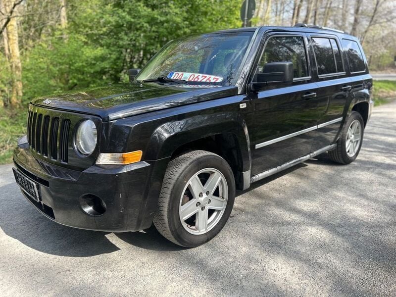 Schwarz Gebraucht 2010 Jeep Patriot Limited SUV | 3.499 € (Fairer Preis) - Bild 1/4