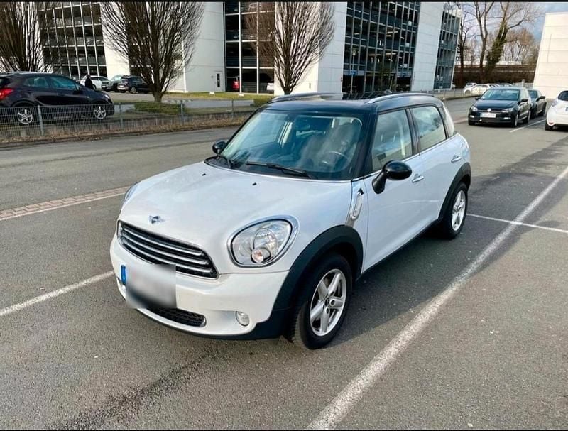 Weiß Gebraucht 2014 Mini Cooper D Countryman SUV | 6.900 € (Guter Preis) - Bild 1/4