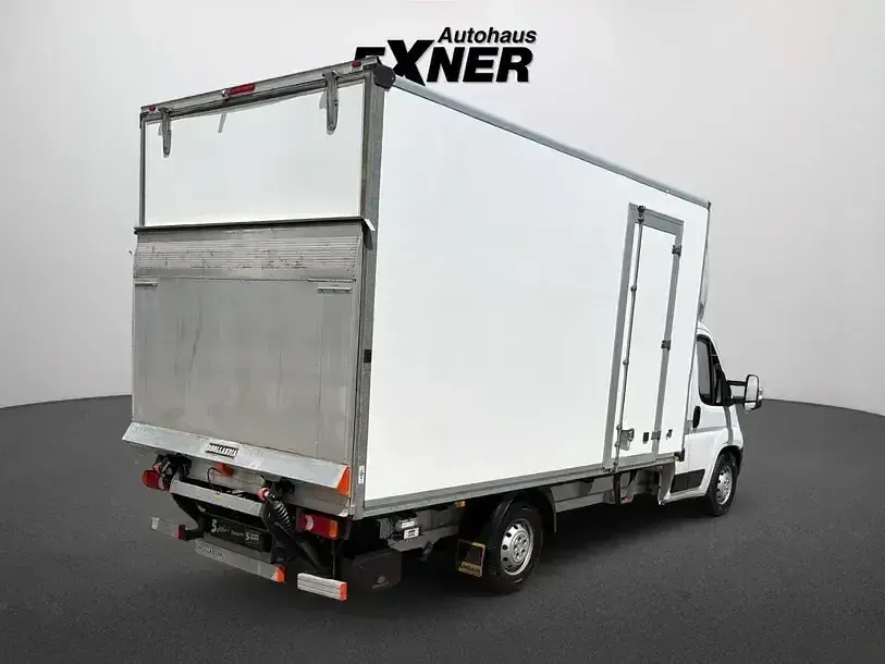 Gebraucht Opel Movano 140 PS (102 kW) 2023 Arktis weiss Van