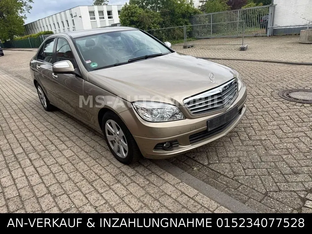 Usata Mercedes C220 170 CV (125 kW) 2007 Beige Berlina