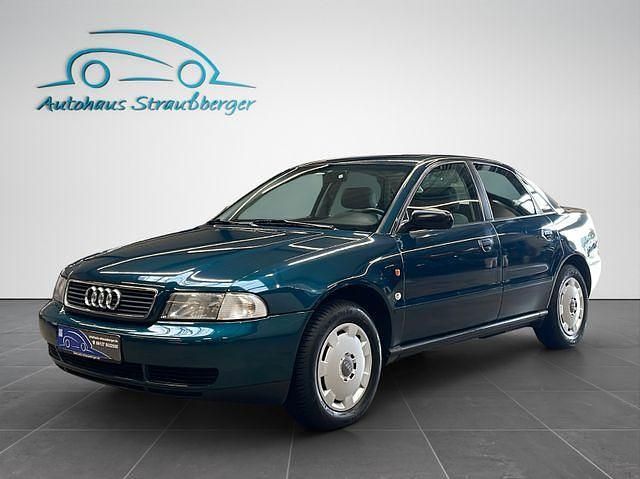 Usata Audi A4 125 CV (91 kW) 1995 Verde Berlina
