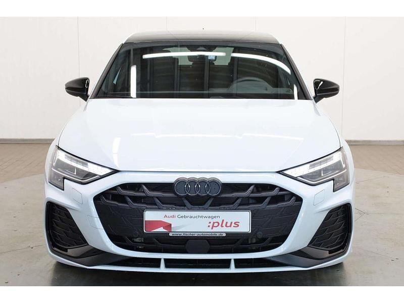Gebraucht Audi A3 S-Line 204 PS (150 kW) 2025 Gletscherweiß metallic Limousine