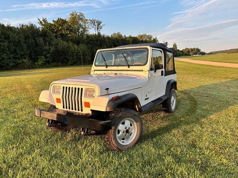 Gebraucht Jeep Wrangler 86 PS (63 kW) 1989 Weiß SUV