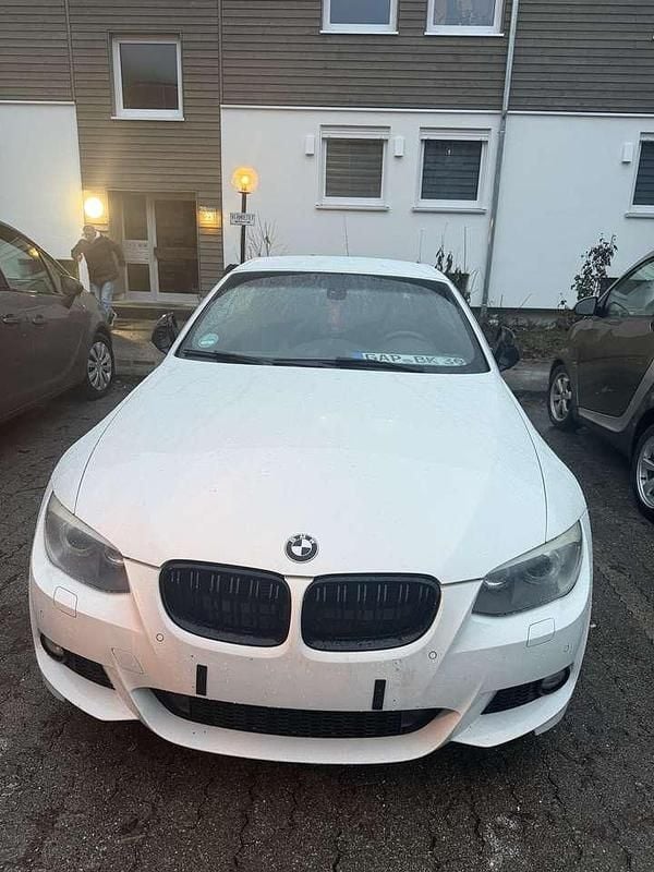 Gebraucht BMW 335 Cabriolet 306 PS (225 kW) 2010 Cabrio