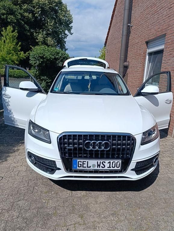 Weiß Gebraucht 2016 Audi Q5 Design SUV | 19.800 € (Fairer Preis) - Bild 1/4